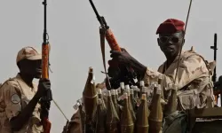 Sudan'da şiddetli çatışmalar devam ediyor