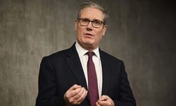 Starmer: "Müttefikleri korumak için İngiliz üslerini açtık"